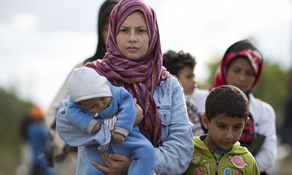 Avrupa Komisyonu “mülteci rehberi” yayınlandı