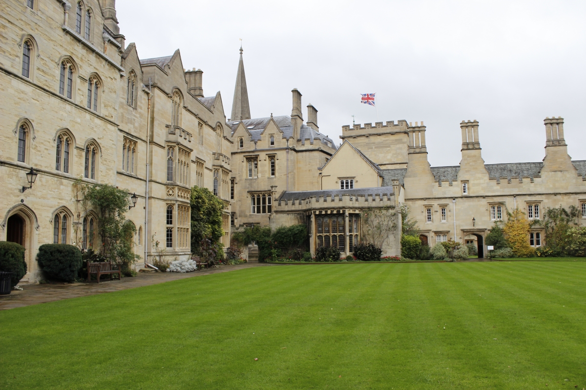 Oxford Üniversitesi’nin Ücretsiz Çevrimiçi Eğitim Kursları Başlıyor
