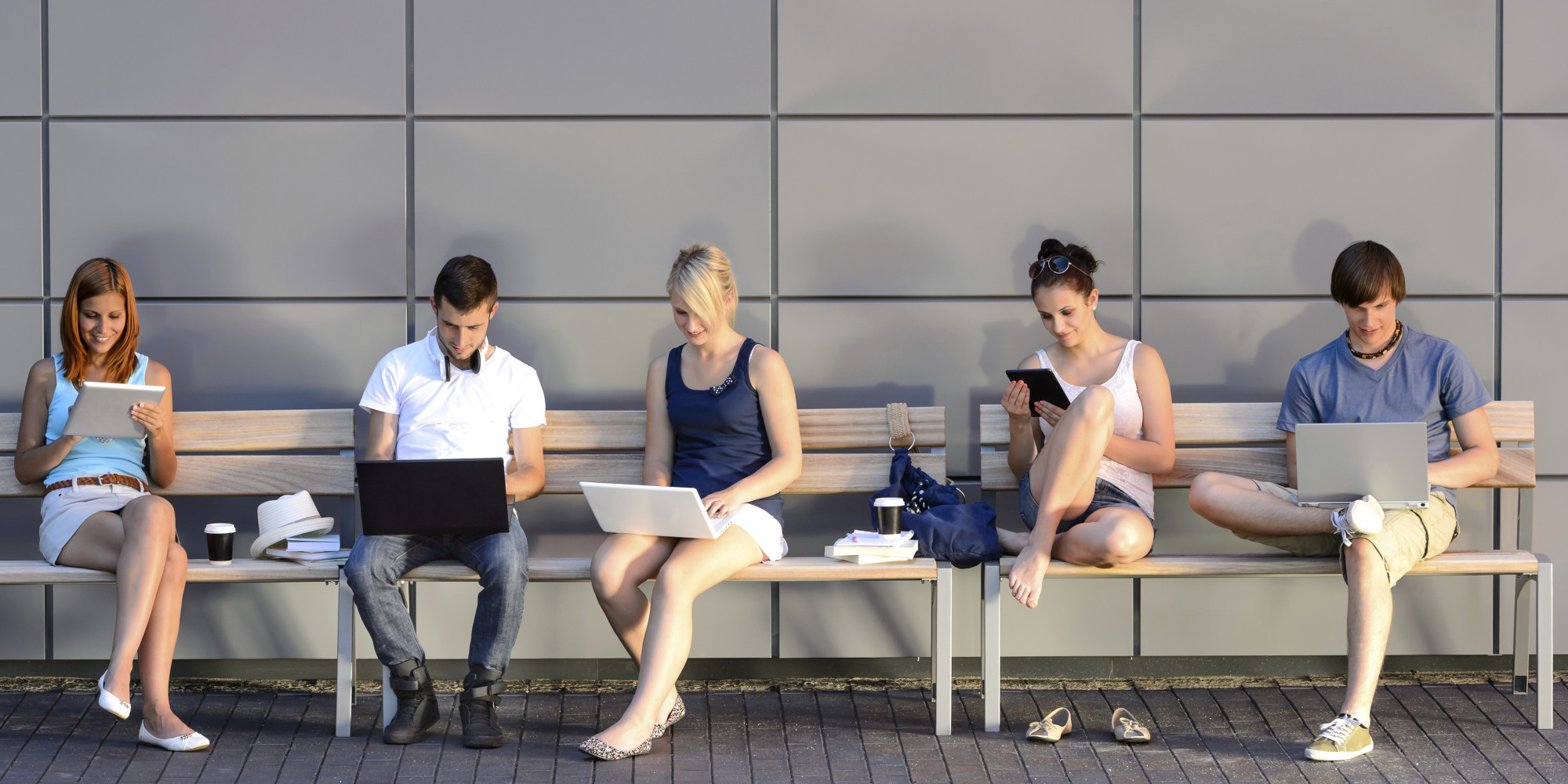 Students internet computer addiction sitting bench