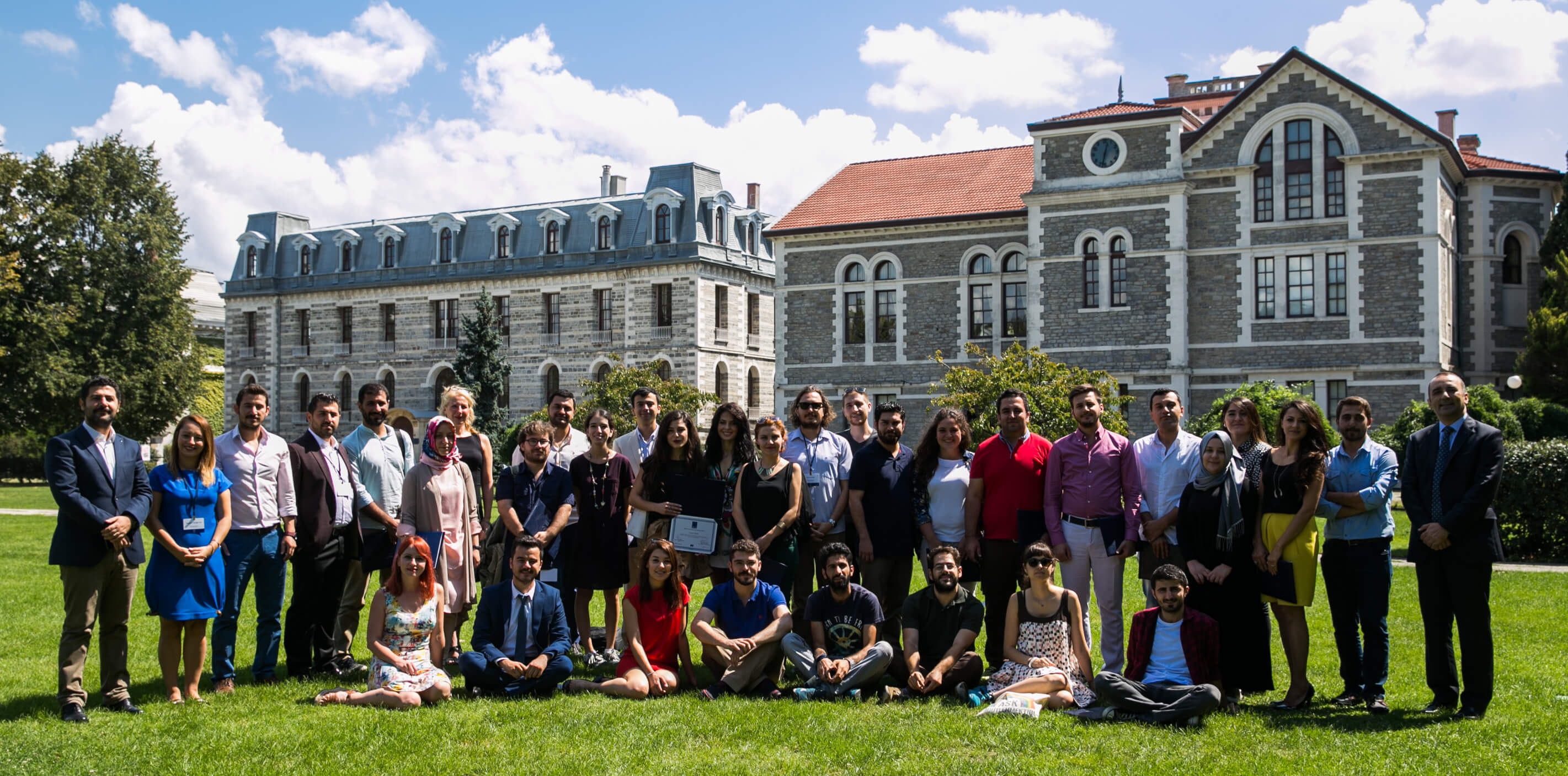 Boğaziçi Avrupa Siyaset Okulu Yaz 2017 Eğitimi için başvurular açıldı! Boğaziçi Avrupa Siyaset Okulu Yaz 2017 Eğitimi için başvurular açıldı!