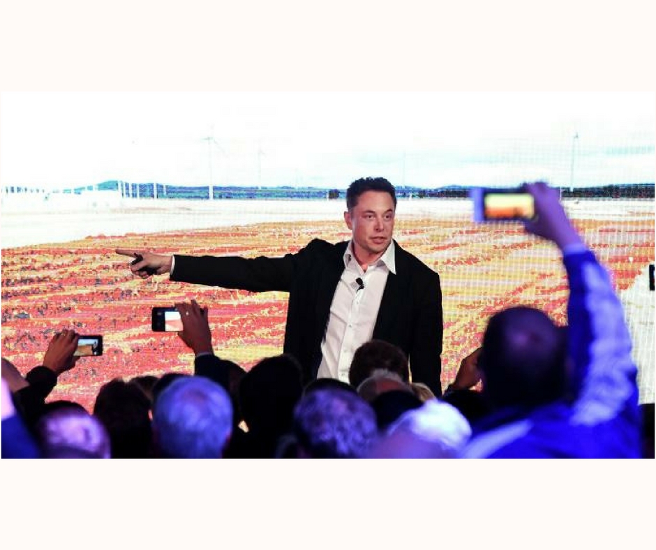 Elon Musk, Dünyanın En Büyük Pilini Üretti
