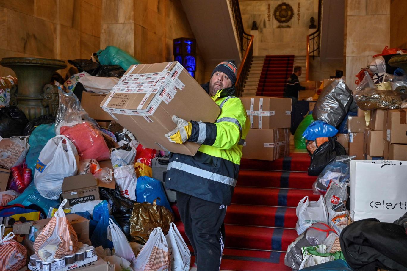 Mülteci hakları alanında çalışan sivil toplum kurumları afet kapsamında neler yapıyor