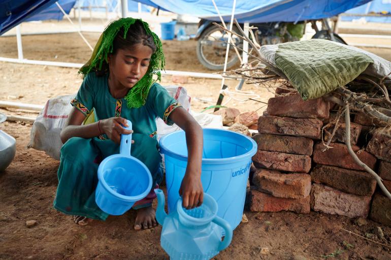 Su ve sanitasyon krizinden en ağır şekilde etkilenen kesim, kadınlar ve kız çocukları